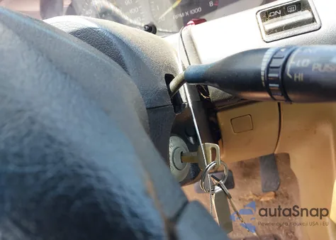 1994 Ford Escort Lx/Sport z USA, uszkodzony, nr VIN 1FARP11J7RW270259